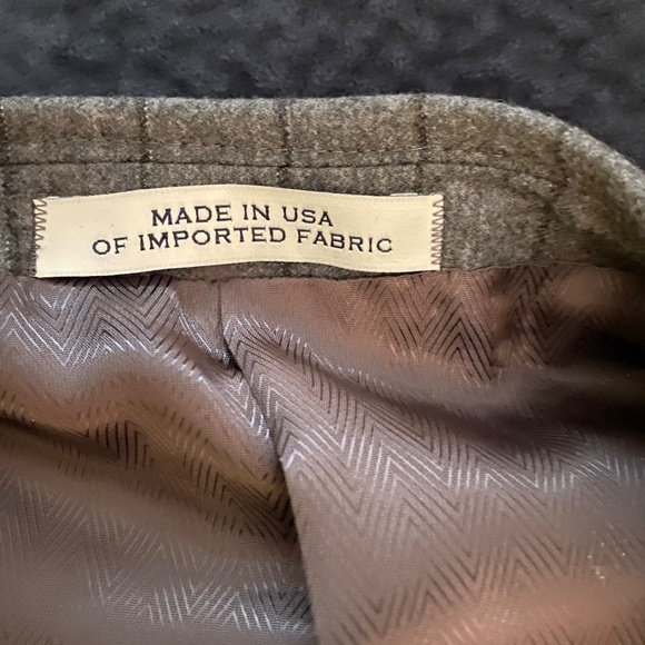 Weekend Sale !!! Joseph Abound Gray Pinstripe Suit - Picture 6 of 6